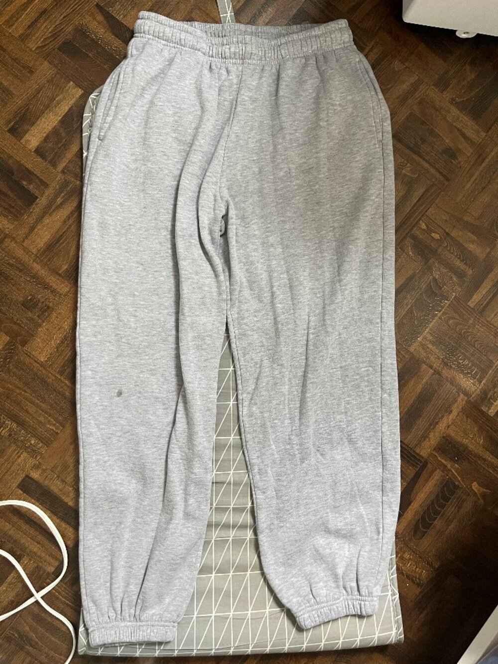 Cuffed leg sweatpants